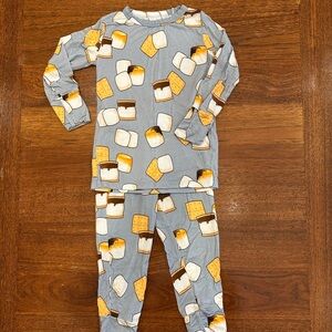 NWOT Posh Peanut Marshal Long Sleeve 2 Piece Pajamas, 2T